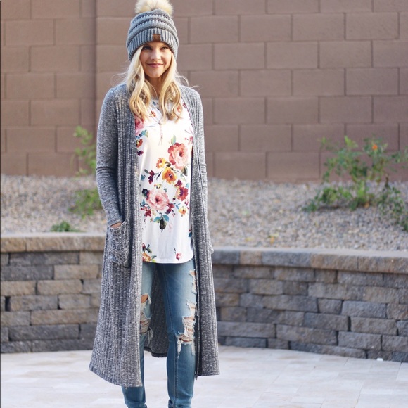 NWT Floral & Stripe Baseball Tee Ivory & Grey - Picture 2 of 7